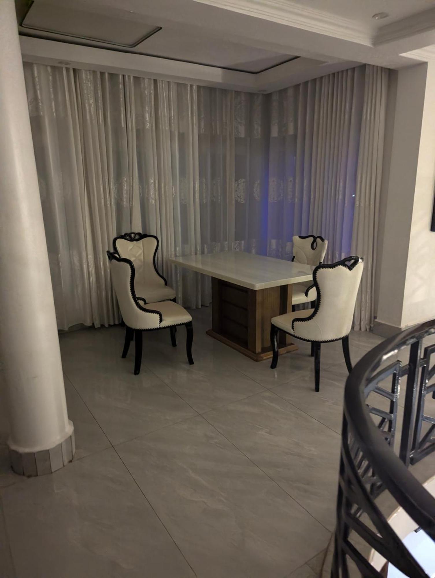 Be Inn Hotel Kigali Bagian luar foto